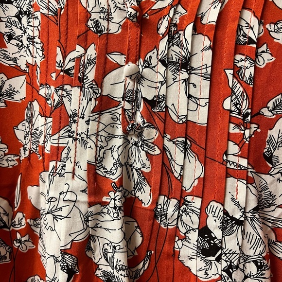 Orange Relaxed Pleated Blouse with Three-Quarter Sleeves -‎ XS / S - Picture 6 of 12